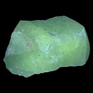 Blue Opalescent Art Glass‎ Cullet Glowing Manganese Slag Glass #5GM75